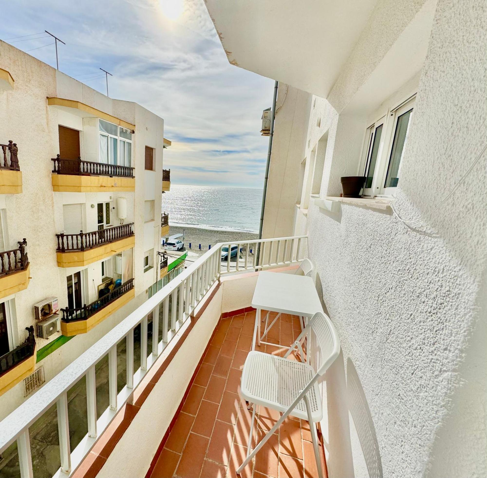 Quiet II Seaview Apartment La Herradura  Eksteriør billede